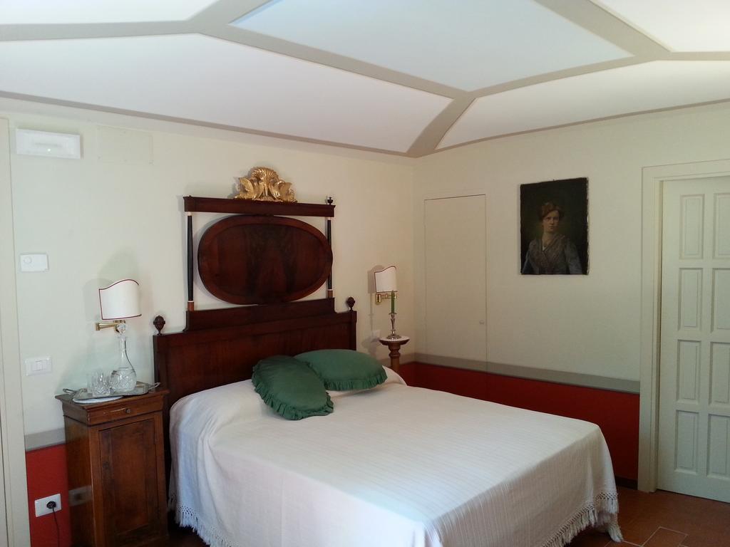 Pieve Sant'Angelo Hotel Campello sul Clitunno Quarto foto
